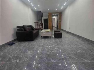 Phân lô oto gần hồ tùng mậu 42m  6 tầng thang máy  căn góc 8,5 tỷ