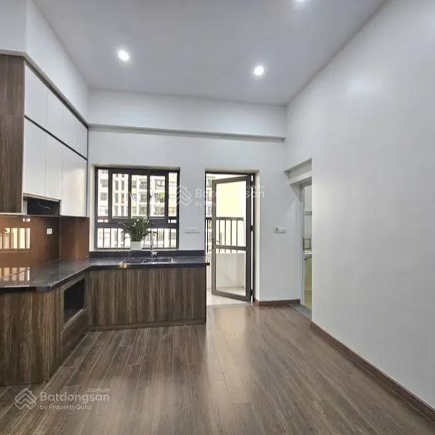 Hơn 3 tỷ  gia đình chính chủ muốn bán a1, a2 kim giang 2 phòng ngủ rộng