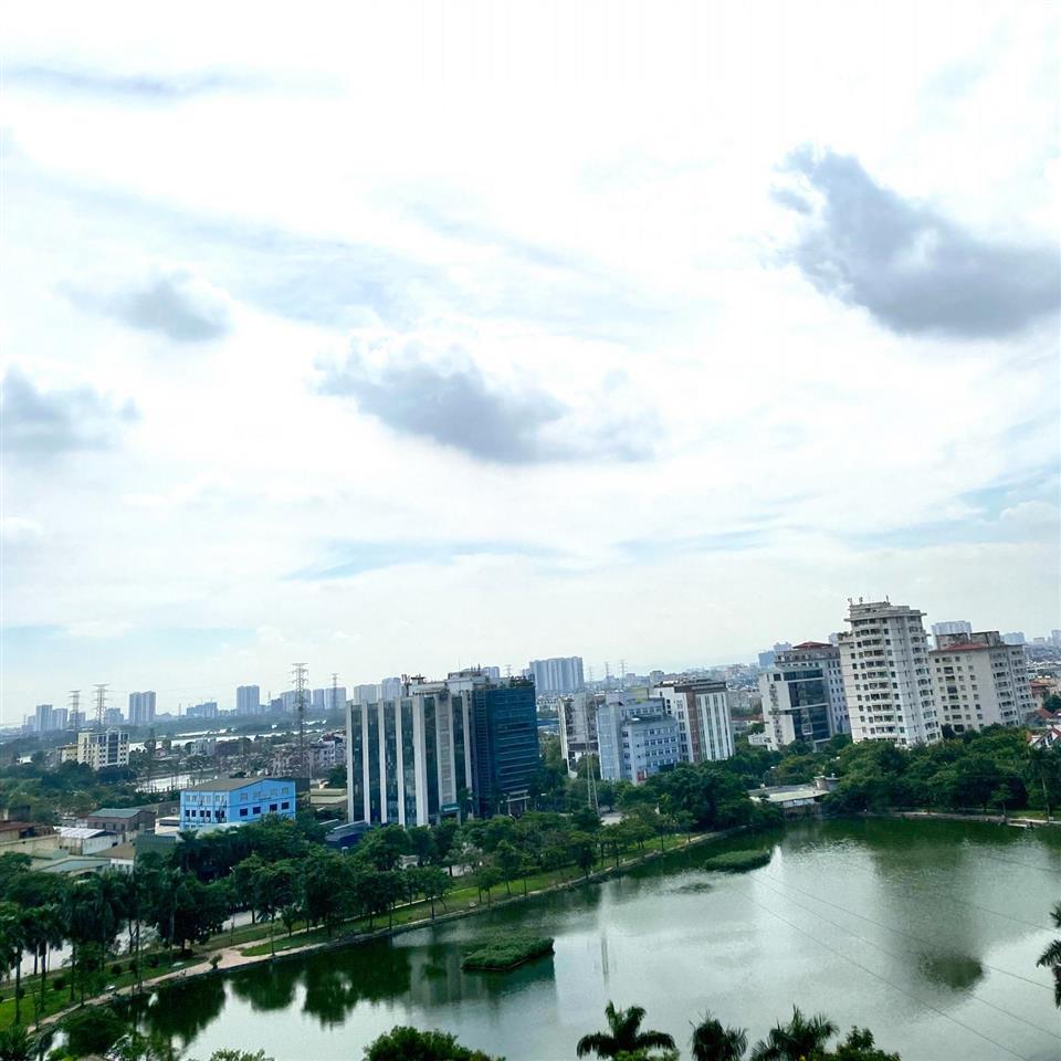 3,4 tỷ, gia đình cc muốn bán căn vĩnh hoàng, sát hồ điều hòa 65m, 2 phòng ngủ