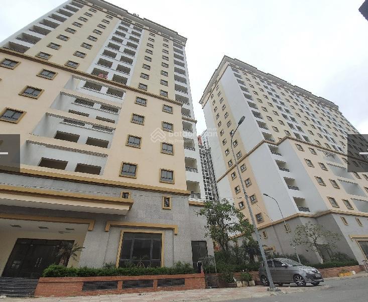 3,2 tỷ  sổ trao tay  cc muốn bán a2 kim giang 60m, 2 phòng ngủ vuông vắn, view thoáng