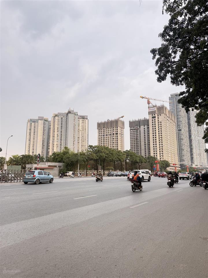 Bán đất lê đức thọ, vỉa hè ô tô tránh, mặt tiền 8m. kinh doanh. 120m2,hơn 30 tỷ. 0978 996 ***