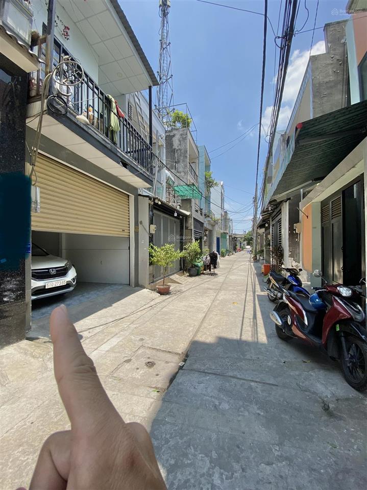 4.5m x 15m  ngang hiếm còn rẻ  2 phòng ngủ + 3 toilet  hẻm gần 6m xe hơi vào nhà!