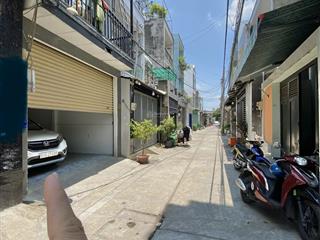 4.5m x 15m  ngang hiếm còn rẻ  2 phòng ngủ + 3 toilet  hẻm gần 6m xe hơi vào nhà!