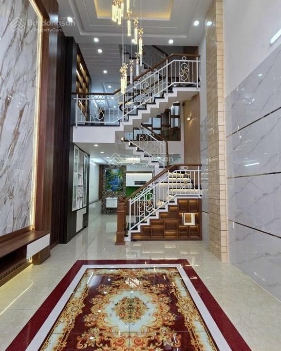 Full nội thất  6 tỷ 83  đường 5m, thông hương lộ 2  4x12.5m  5 tầng  5pn  hơn 200m2 sàn.