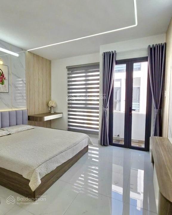 Full nội thất  6 tỷ 83  đường 5m, thông hương lộ 2  4x12.5m  5 tầng  5pn  hơn 200m2 sàn.