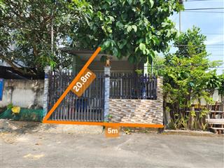 Ngân hàng thanh lý nhà 2mt, dt 104m2, giá 2 tỷ 876 triệu, phường phú thọ thủ dầu một