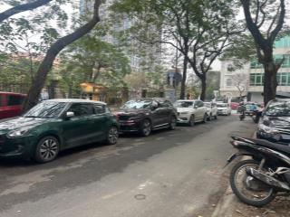 Chính chủ bán đất tặng nhà 2,5 tầng diện tích 3,95x19m lô góc 2 mặt thoáng khu vực vip giá 13xty