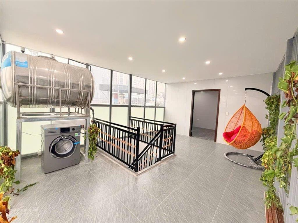Chính chủ bán nhà phố minh khai dt 35m2, 5 tầng sát đường ô tô giá chỉ 6 tỷ 8