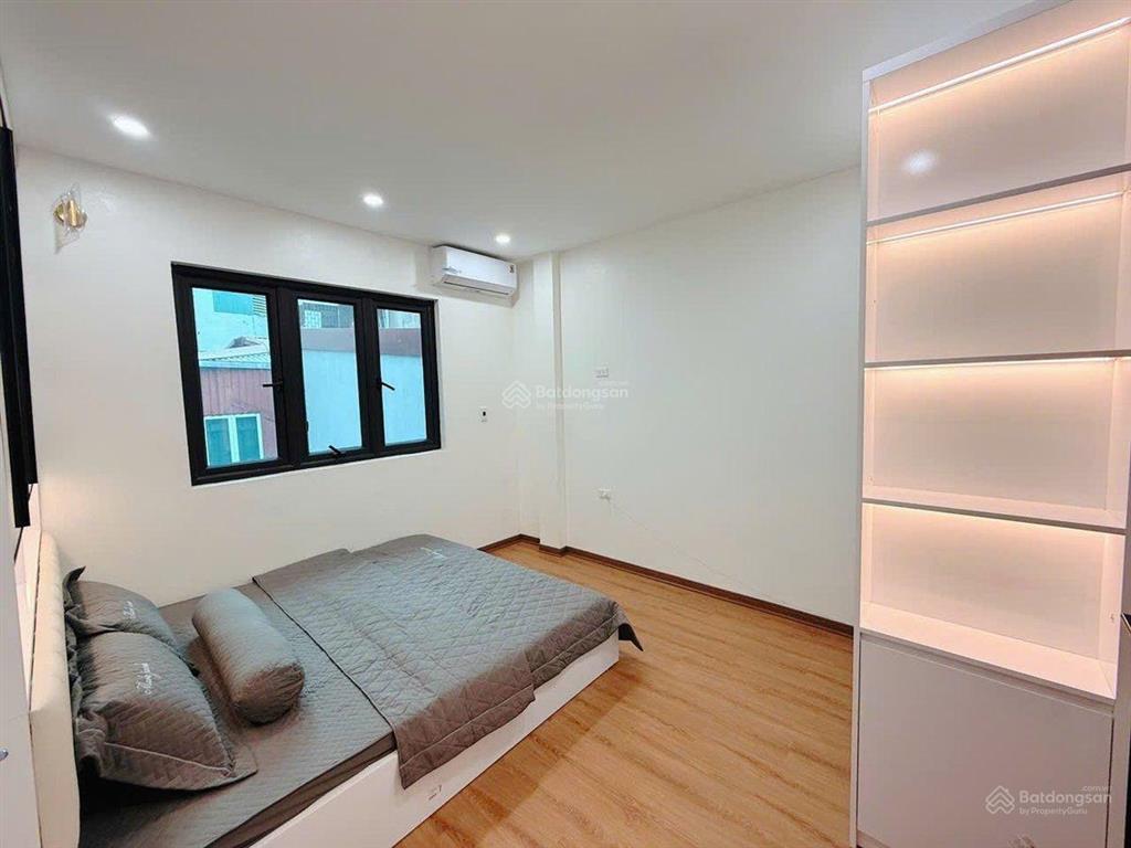 Tin chính chủ bán nhà phố tôn đức thắng 30m2 5 tầng 3pn giá 6.3tỷ, sát đường ô tô