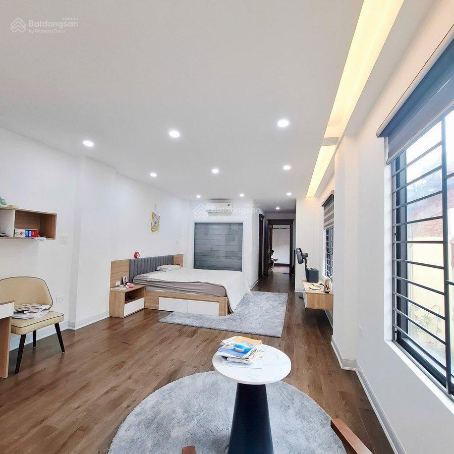 Chính chủ muốn bán căn nhà phố nguyễn trãi dt 62m2 7 tầng thang máy sát ô tô giá 12 tỷ