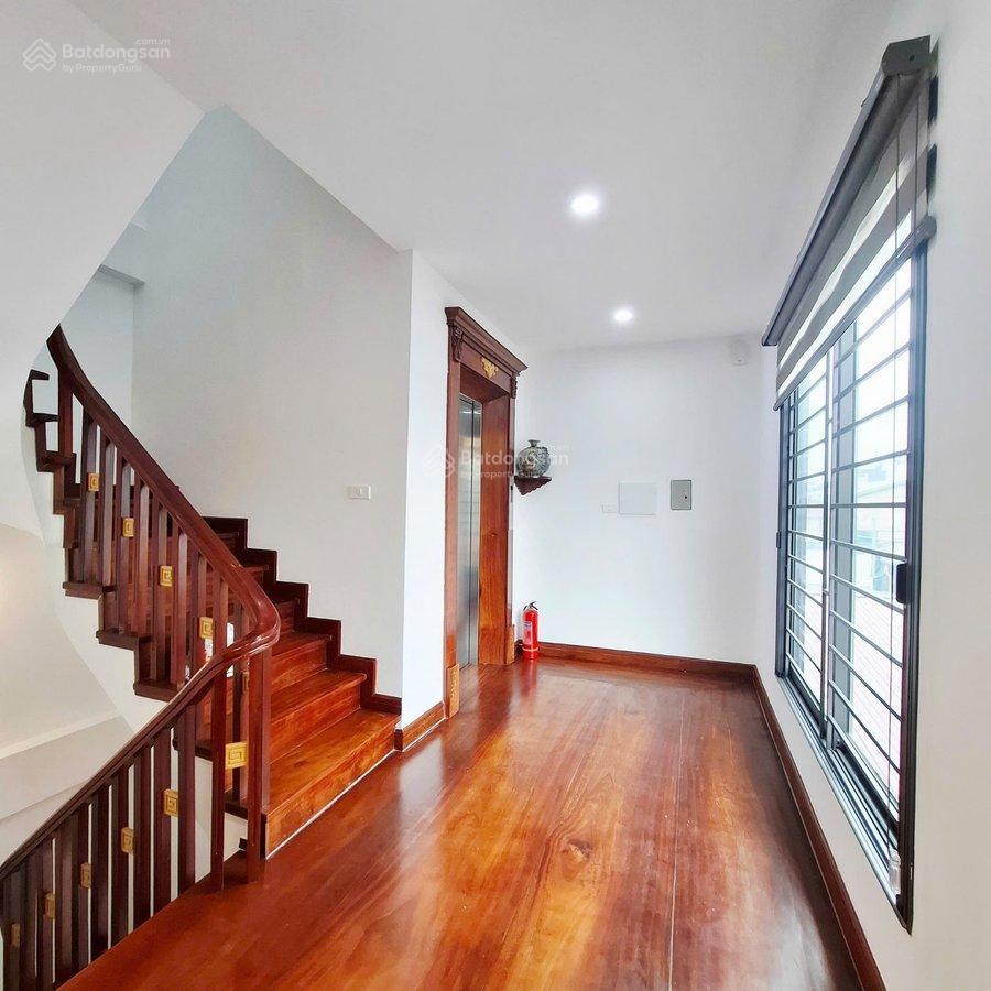 Chính chủ muốn bán căn nhà phố nguyễn trãi dt 62m2 7 tầng thang máy sát ô tô giá 12tỷ