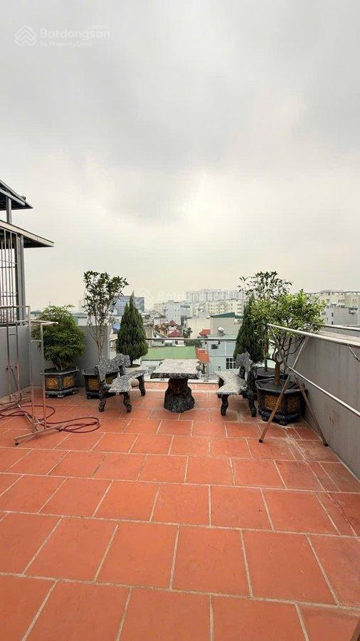 Chính chủ bán nhà võng thị  trích sài. dt 56m x 6t thang máy có gara ô tô, giá 19tỷ5.