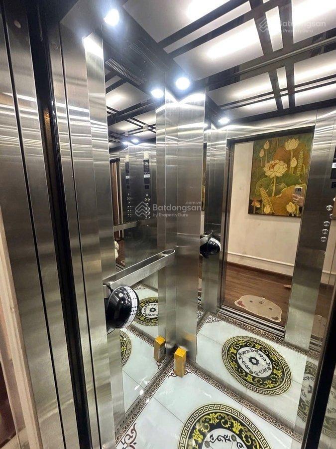 Hiếm!!! chính chủ bán nhà đẹp đội cấn kim mã thang máy 38m 6 tầng ô tô tránh cách 15m chỉ 9 tỷ.