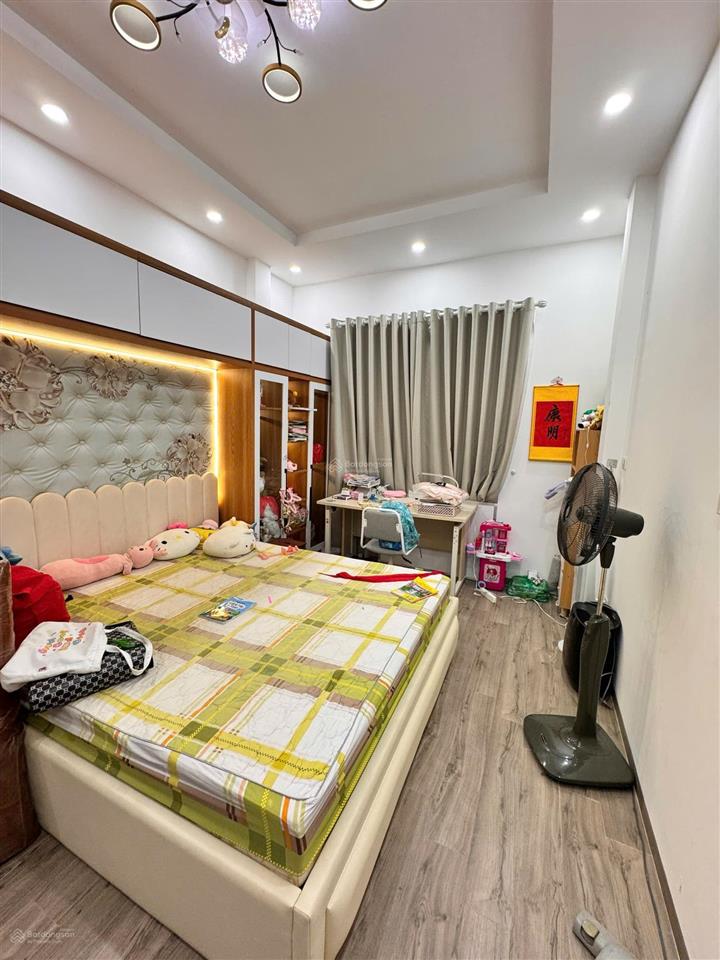 Hiếm! chính chủ bán nhà minh khai  trương định 25m  5 tầng  ô tô chạy qua cửa nhà  giá 5tỷ9