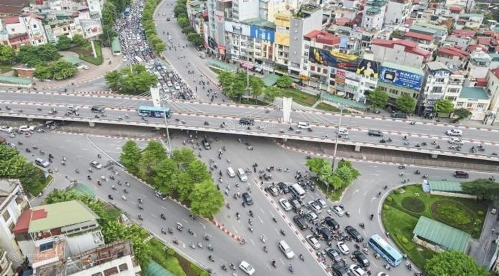 Hót! chính chủ bán nhà phố nguyễn trãi 36m2 x 5 tầng cách ô tô 12m giá chỉ 6,4 tỷ