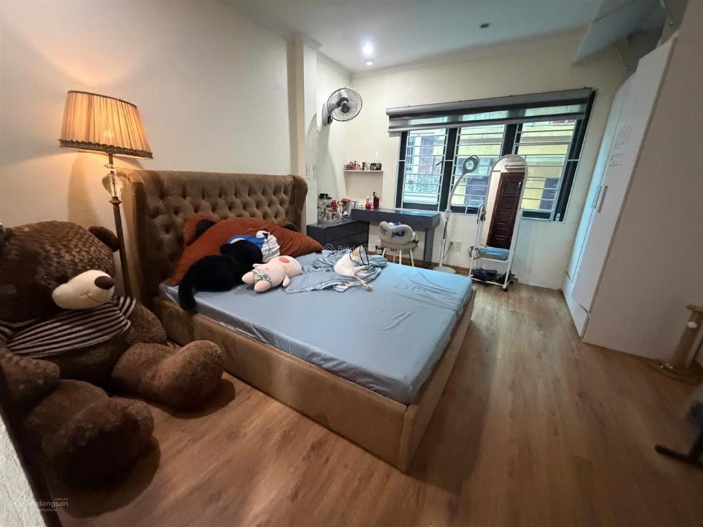 Hót! chính chủ bán nhà phố cát linh đống đa 33m 5 tầng | chỉ 5,8 tỷ | cách ô tô 10m