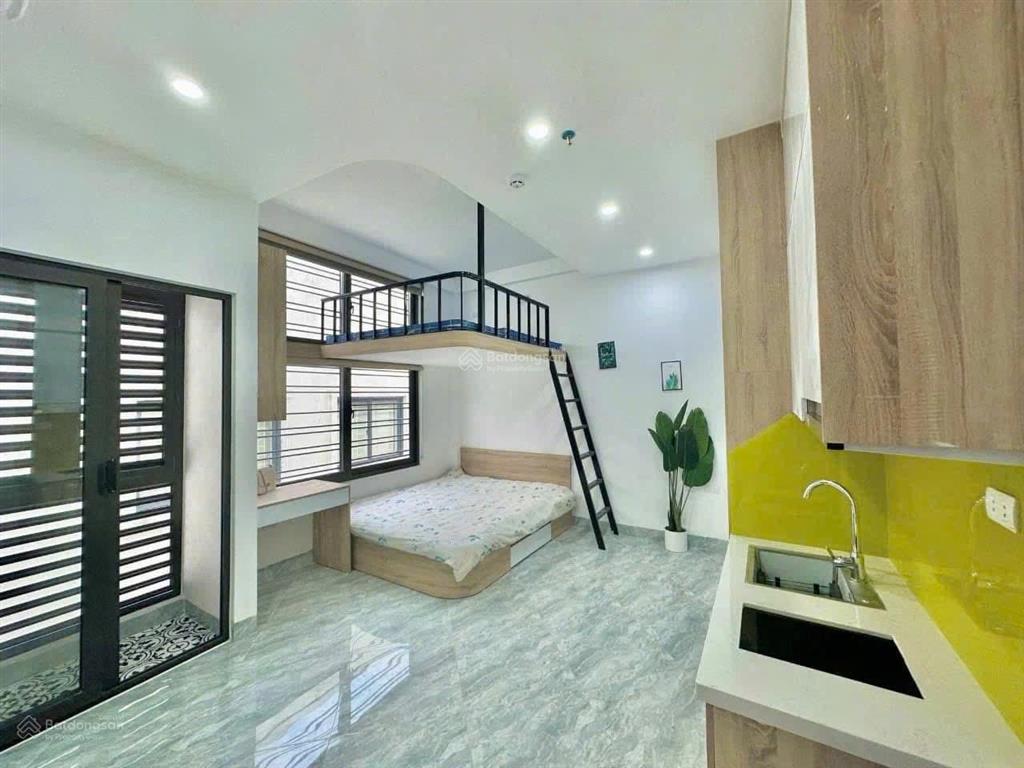 Siêu phẩm dòng tiền chung cư mini phố lò đúc 50m 11 phòng khép kín thang máy pccc chuẩn giá 10 tỷ.