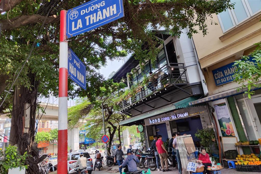 Tôi bán toà ccmn phố hào nam 6t thang máy  12pn khép kín dt 65m2 giá 13,5tỷ