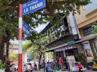 Tôi bán toà ccmn phố hào nam 6t thang máy  12pn khép kín dt 65m2 giá 13,5tỷ