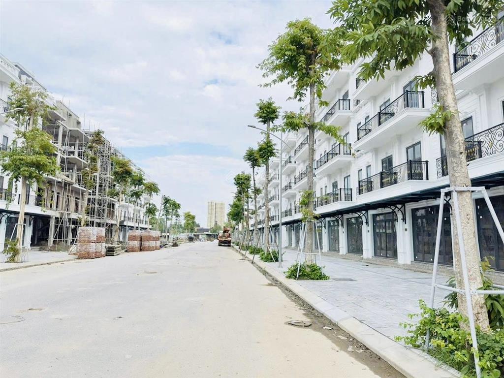 Lk đông dương hoài đức giá siêu tốt dt 80m2 mt5m view công viên, thanh khoản gấp 12,x tỷ 0979 898 ***