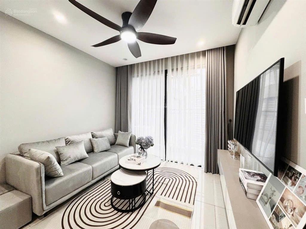 Bán căn hộ chung cư 10,2 tỷ, 92m2 tại imperia garden, ban công hướng mát