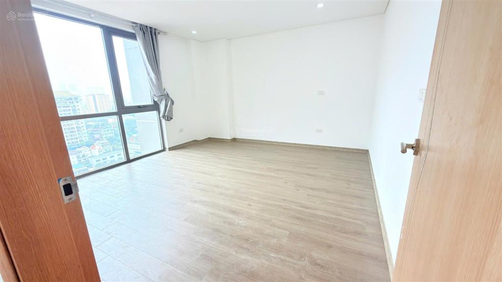 Bán cc thống nhất complex, 8,5 tỷ, 90m2, 3pn, 2wc, sổ hồng đầy đủ