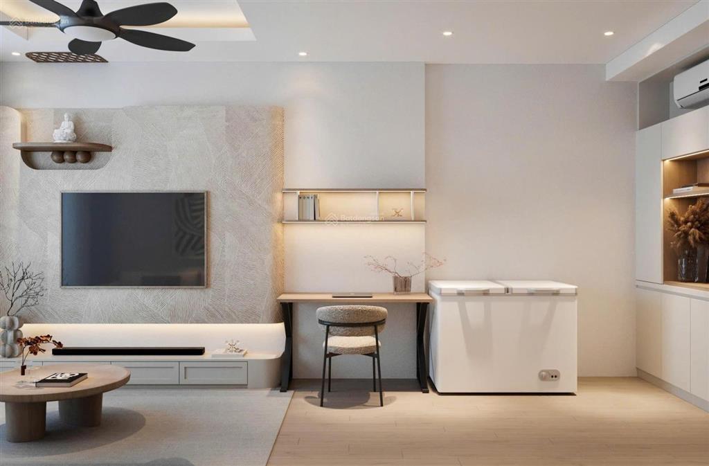 Golden palm lê văn lương 3 ngủ diện tích 135 m2 thiết kế 2 ban công căn hoa hậu giá hơn 100tr