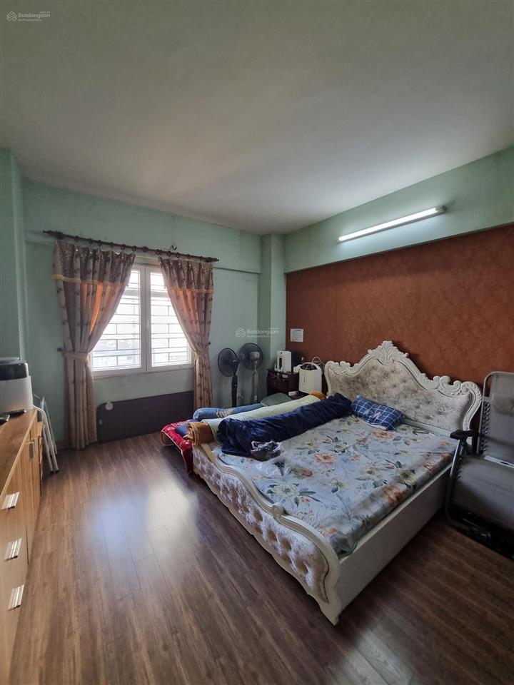 Cần bán căn góc ct văn quán 72m2, 2 ngủ, 1vs, tầng đẹp. 0983 669 ***