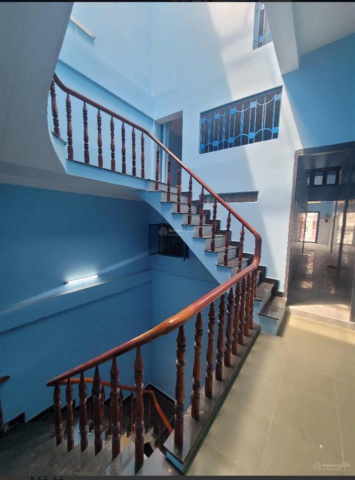 Mặt tiền kinh doanh phạm phú thứ đường 20m, sát võ văn kiệt. khu vực trường học, buôn bán sầm uất