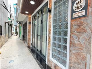 Bán nhà riêng tại huỳnh văn bánh, phú nhuận, 6,3 tỷ, 28 m2, đẹp nhiều tiện ích hot!