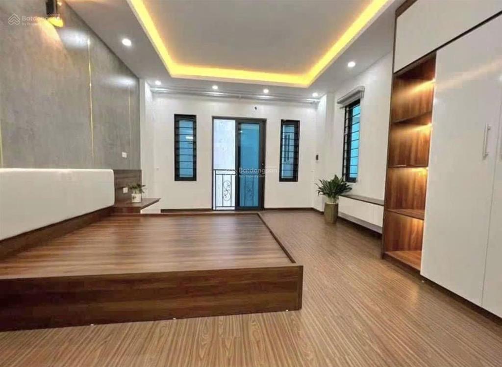 Bán nhà ngô quyền, hà đông 42m2, 5 tầng, ô tô tránh, kinh doanh, giá nhỉnh 7 tỷ