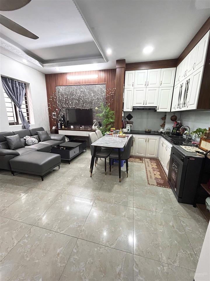 Nhà đẹp yên lộ yên nghĩa | 43m 5 tầng 5 ngủ | full nội thất | giá 6.9 tỷ