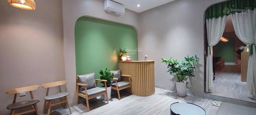 Hiếm nhà đẹp bà triệu, hà đông 65,7m 5 tầng ở kết hợp cho thuê thang máy full nội thất