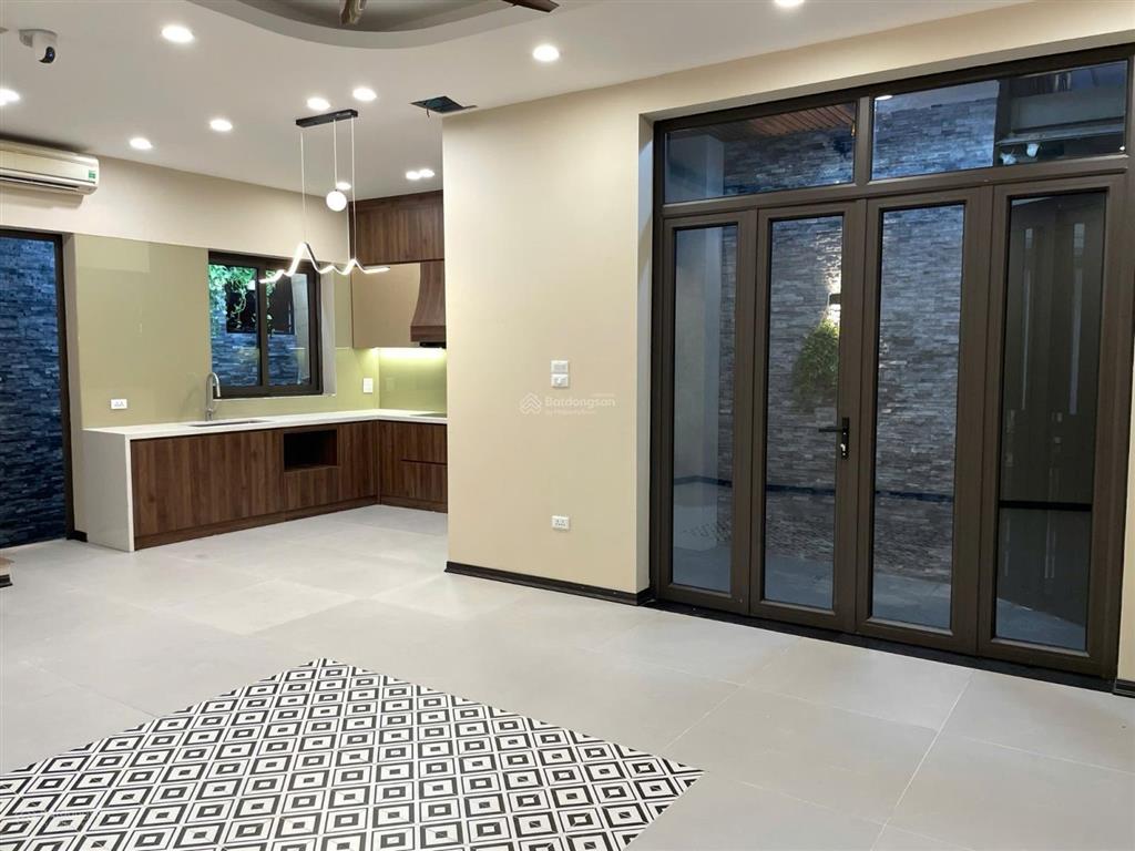 Nhà đẹp đường 19 tháng 5 58m 4 tầng ở sướng giá nhỉnh 10 tỷ