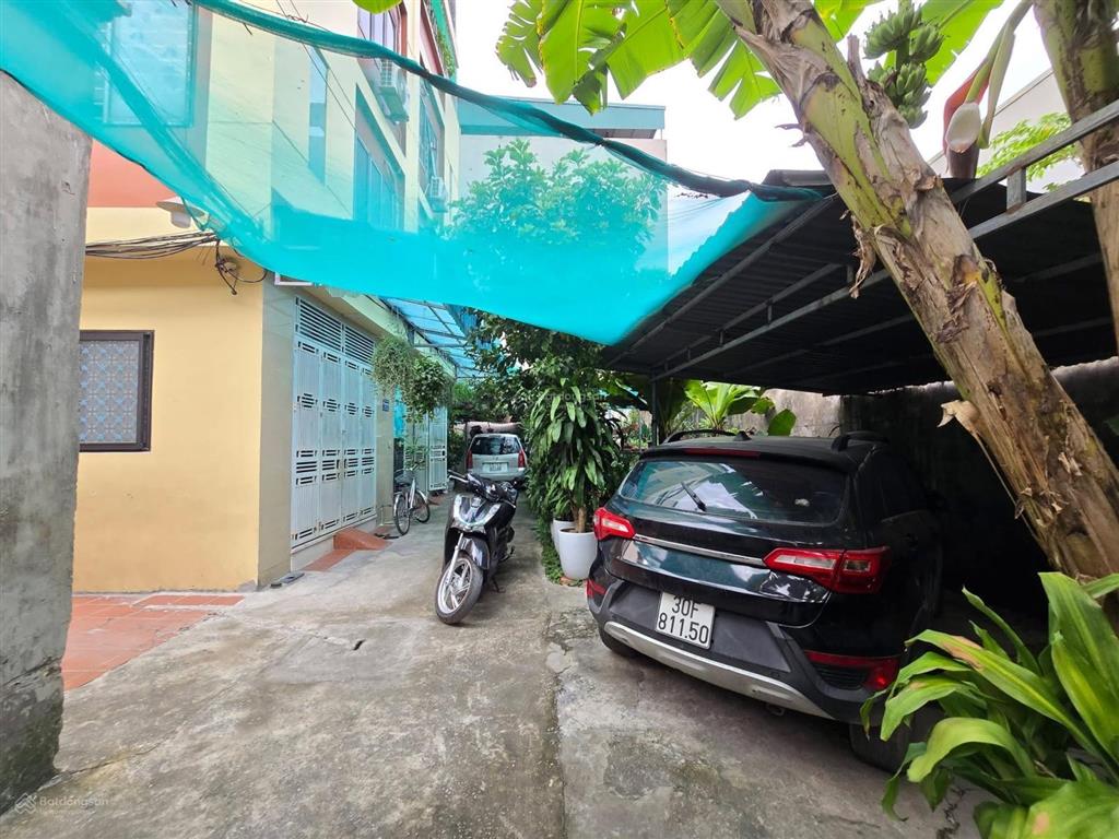 Ngộp bank bán gấp nhà quang lãm 30m 4 tầng hơn 2 tỷ gần đại học đại nam sổ đỏ vuông đẹp