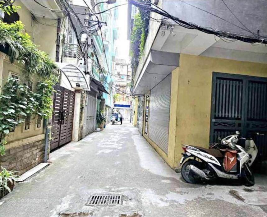 Bán đất tặng nhà 3 tầng trần phú hà đông dòng tiền gần 30 triệu/tháng giá 8,5 tỷ