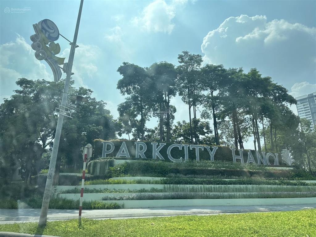 Bán nhà mặt phố ngô đình mẫn, la khê, đối diện parkcity 6 tầng kinh doanh sầm uất giá 12,5 tỷ