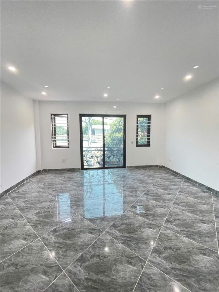 Cả hà nội chắc chỉ còn duy nhất căn này 40m2 4 tầng mặt ngõ rộng, giá chỉ 2. x tỷ  đầu tư quá tốt