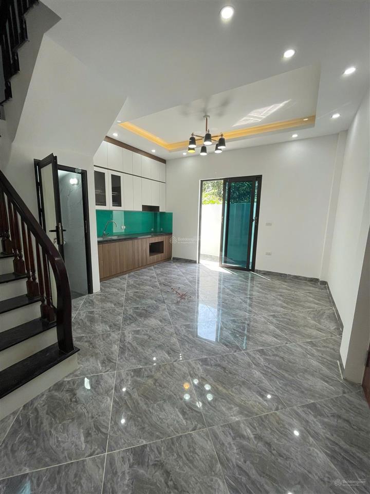 Cả hà nội chắc chỉ còn duy nhất căn này 40m2 4 tầng mặt ngõ rộng, giá chỉ 2. x tỷ  đầu tư quá tốt