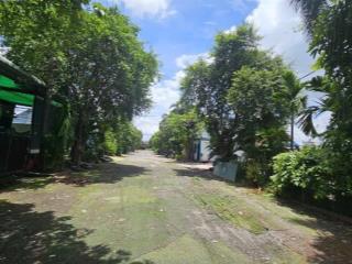 Xuất cảnh bán gấp  bán đất phạm thị giây, 11000m2  180 tỷ