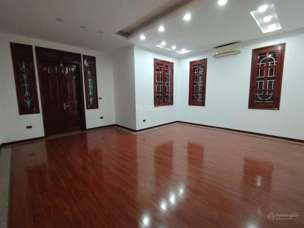 Hiếm, bán biệt thự trung văn vinaconex3  dt 170m2  5 tầng  mặt tiền 8.5m  vỉa hè rộng  56 tỷ