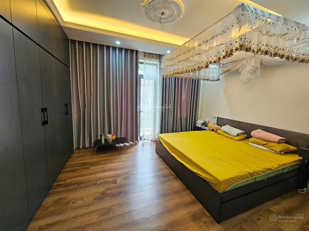 Bán nhà phân lô khuất duy tiến  nguỵ như kon tum 56m2  5 tầng  mt 4m  vỉa hè oto tránh 23 tỷ