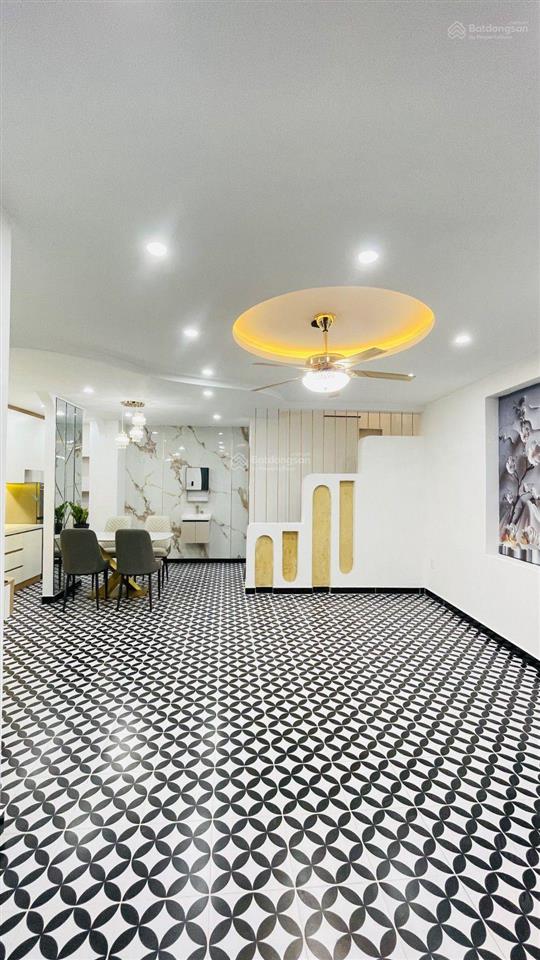 Bạn nhà riêng tại nguyễn kiệm, gò vấp. nhà vừa làm lại mới, sang trọng, hiện đại,