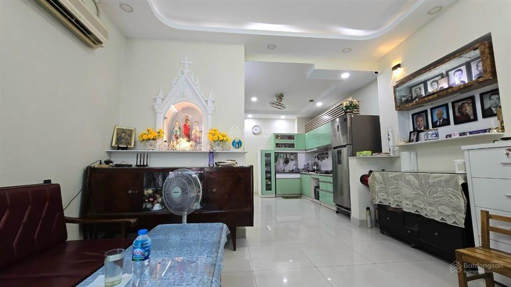 Bán nhà trung tâm điện biên phủ quận 3, 3 tầng sân thượng, 3pn, 8.5 tỷ tl tốt