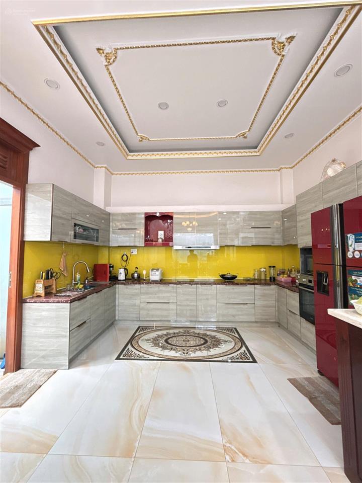 Biệt thự 210m2  3 tầng  22.5 tỷ  giữ tiền an toàn  nâng tầm cuộc sống