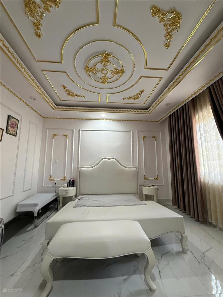 Biệt thự 210m2  3 tầng  22.5 tỷ  giữ tiền an toàn  nâng tầm cuộc sống