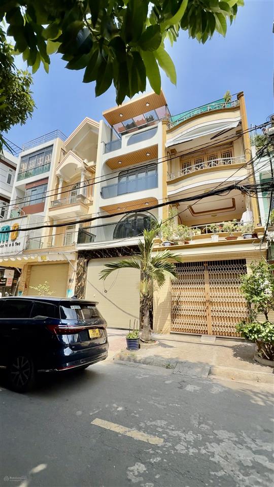 Nhà mặt tiền khu tên lửa đường số 24  vừa ở sang, vừa làm công ty rất đẹp