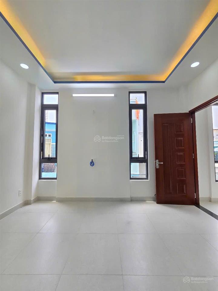 Căn góc mặt tiền kdc tên lửa, đường bùi hữu diện, vừa ở vừa kd tốt