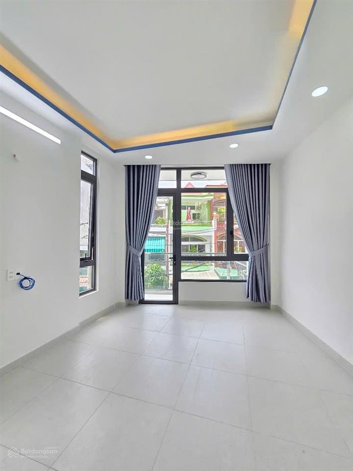 Căn góc mặt tiền kdc tên lửa, đường bùi hữu diện, vừa ở vừa kd tốt