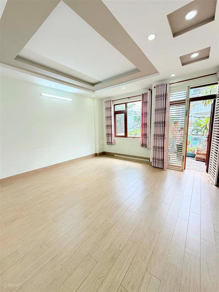 Bán nhà mặt tiền kdc tên lửa, đường 40a, 80m2, 3 tầng, vừa ở vừa làm công ty, 10.6 tỷ thương lượng